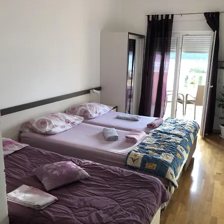 Ancora Apartman