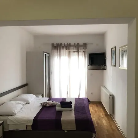 Ancora Apartment *